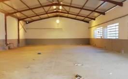 A LOUER DEPOT 500/700 M2 SOUSSE NORD