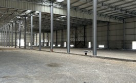 A LOUER LOCAL 7210/14000 M2 TUNIS SUD