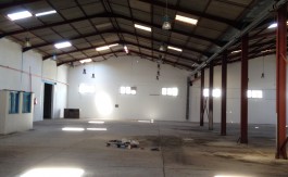 A LOUER LOCAL INDUSTR 2700 M2 SLIMEN
