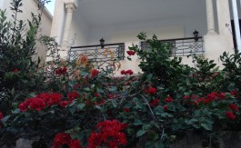 A VENDRE VILLA 400 M2 JARDIN MENZAH 3