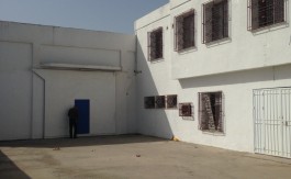 A LOUER LOCAL 1200 M2 CHARGUIA