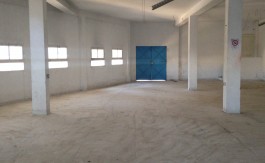 A LOUER LOCAL 2700 M2 ZAGHOUAN