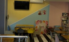 A VENDRE SALON HS DE THE 220 M2 ARIANA