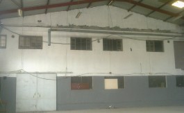 A VENDRE LOCAL SUR TER 1 HA A B KASSAA