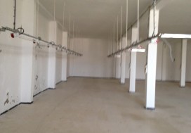 A LOUER LOCAL INDUSTRIEL 1500 M2