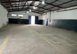 A LOUER LOCAL 3100/5000 M2 TUNIS OUEST