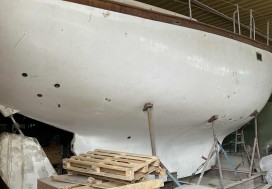 A VENDRE TER INDUSTR  11000 M2 RADES