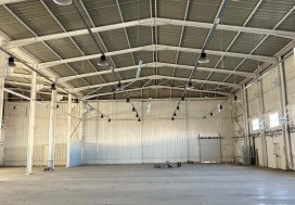 A LOUER LOCAL 2472/6500 M2 BIZERTE