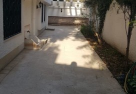 A VENDRE VILLA 400/480 M2 10 P MENZAH 9