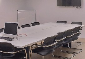 A L DEPOT ET BUREAUX 3000 M2 TUN SUD