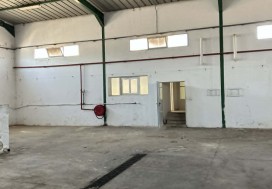 A L DEUX LOCAUX 2000/10050 M2 TU OUEST