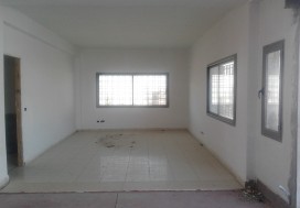 ALOUER LOCAL 2500 M2 R+2 MGHIRA