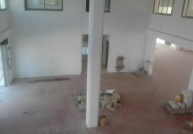 ALOUER LOCAL 2500 M2 R+2 MGHIRA