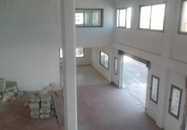 ALOUER LOCAL 2500 M2 R+2 MGHIRA