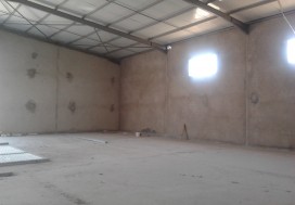 A LOUER LOCAL 1400 M2 CHARP OUED ELLIL