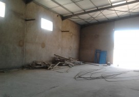 A LOUER LOCAL 1400 M2 CHARP OUED ELLIL