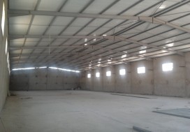 A LOUER LOCAL 1400 M2 CHARP OUED ELLIL