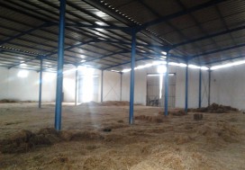 ALOUER  DEPOT CHARP 2520 M2 MORNAGUIA