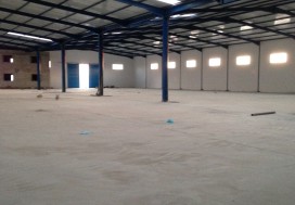 A LOUER DEPOT 3500 M2 A MORNAGUIA