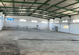 A L DEUX LOCAUX 2000/10050 M2 TU OUEST