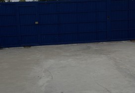 A LOUER LOCAL INDUSTR 2104 M2 GROMBALIA