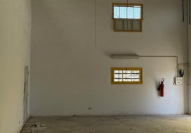 A LOUER 2 DEPOTS 187 M2 TUNIS SUD