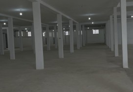 A LOUER LOCAL INDUSTR 2104 M2 GROMBALIA
