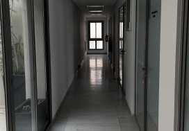 A LOUER ETAGE IMM 750 M2 LAC