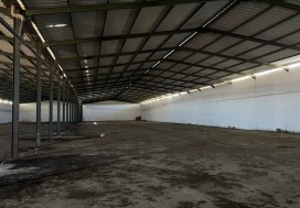 A LOUER DEPOTS 10000 M2 DIV TU NORD