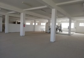 A LOUER LOCAL EN ETAGE 1000 M2  K SAID