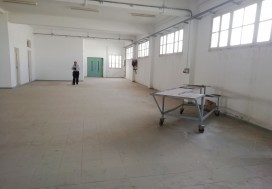 A LOUER LOCAL EN ETAGE 1000 M2  K SAID