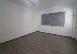 A V LOCAL 8042/5132 M2  GOUVERN MONASTIR