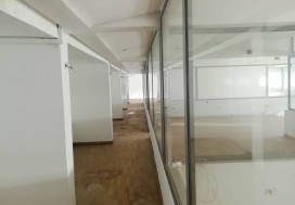 A VENDRE LOCAL 4000 M2 R+1 CHARGUIA