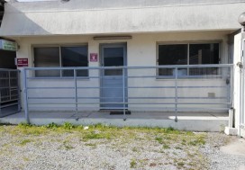 AV USINES SIEGES AUTOS 1900 M2 B AROUS