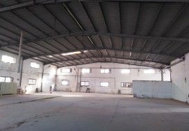 A VENDRE LOCAL 3217/5430 M2 SFX NORD