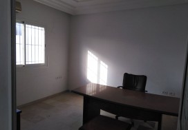 A VENDRE LOCAL 1910/3468 M2 SAFX NORD