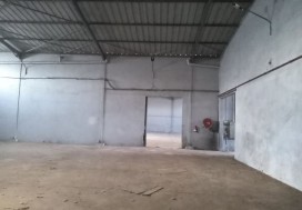 A VENDRE LOCAL 1910/3468 M2 SAFX NORD