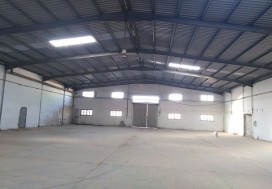 A VENDRE LOCAL 3217/5430 M2 SFX NORD