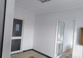 A VENDRE LOCAL 1910/3468 M2 SAFX NORD