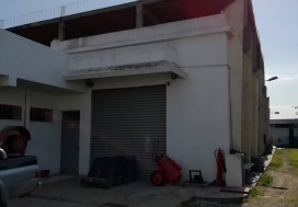 AV USINES SIEGES AUTOS 1900 M2 B AROUS