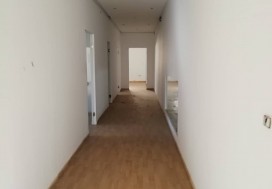 A VENDRE LOCAL 4000 M2 R+1 CHARGUIA
