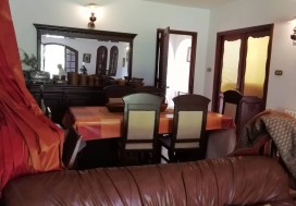 AL VILLA DE MAITRE 240/8000 M2 MORNAG