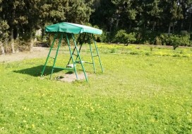AL VILLA DE MAITRE 240/8000 M2 MORNAG