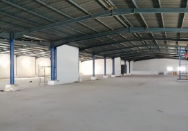 A LOUER LOCAL 4900 M2 DIVISIBLE A RADES