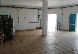 A LOUER LOCAL INDUSTR 677 M2 EZZAHRA