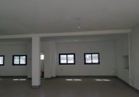 A LOUER LOCAL 4900 M2 DIVISIBLE A RADES