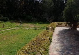 AL VILLA DE MAITRE 240/8000 M2 MORNAG