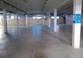 A VENDRE LOCAL 7100/4453 M2 CLIM B AROUS
