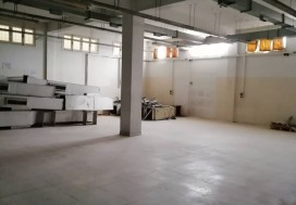 A VENDRE LOCAL 7100/4453 M2 CLIM B AROUS