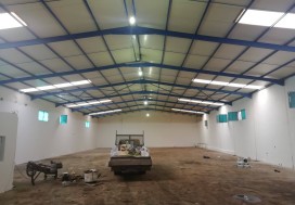 A LOUER LOCAL INDUSTR 1800 M2 TUN OUEST